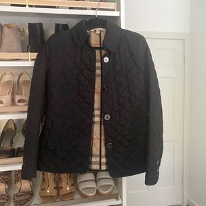 Burberry Classic Quilted Jacket Size Small